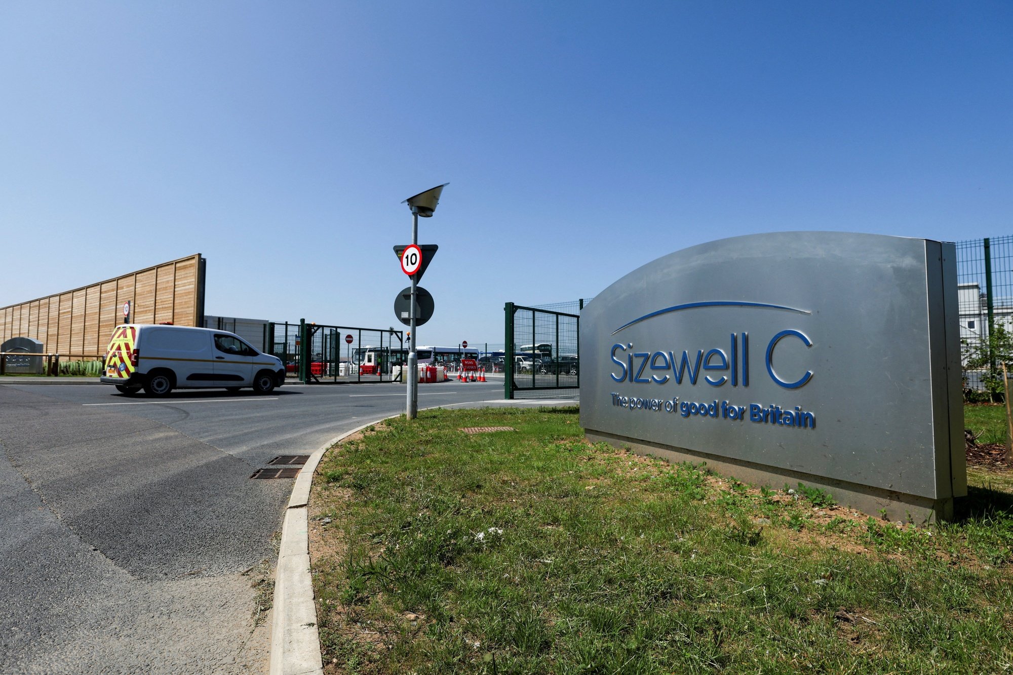 Du CfD au modèle RAB : réallocation des risques, financement par anticipation et nouvelles frontières de la gouvernance nucléaire – Le cas Sizewell C face à Hinkley Point.